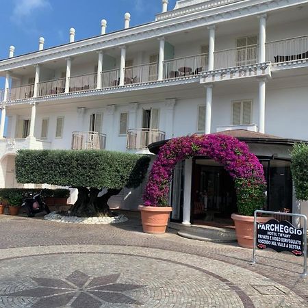 Hotel Tiffany Varcaturo Εξωτερικό φωτογραφία
