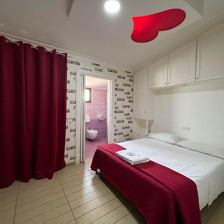Hotel Tiffany Varcaturo Εξωτερικό φωτογραφία