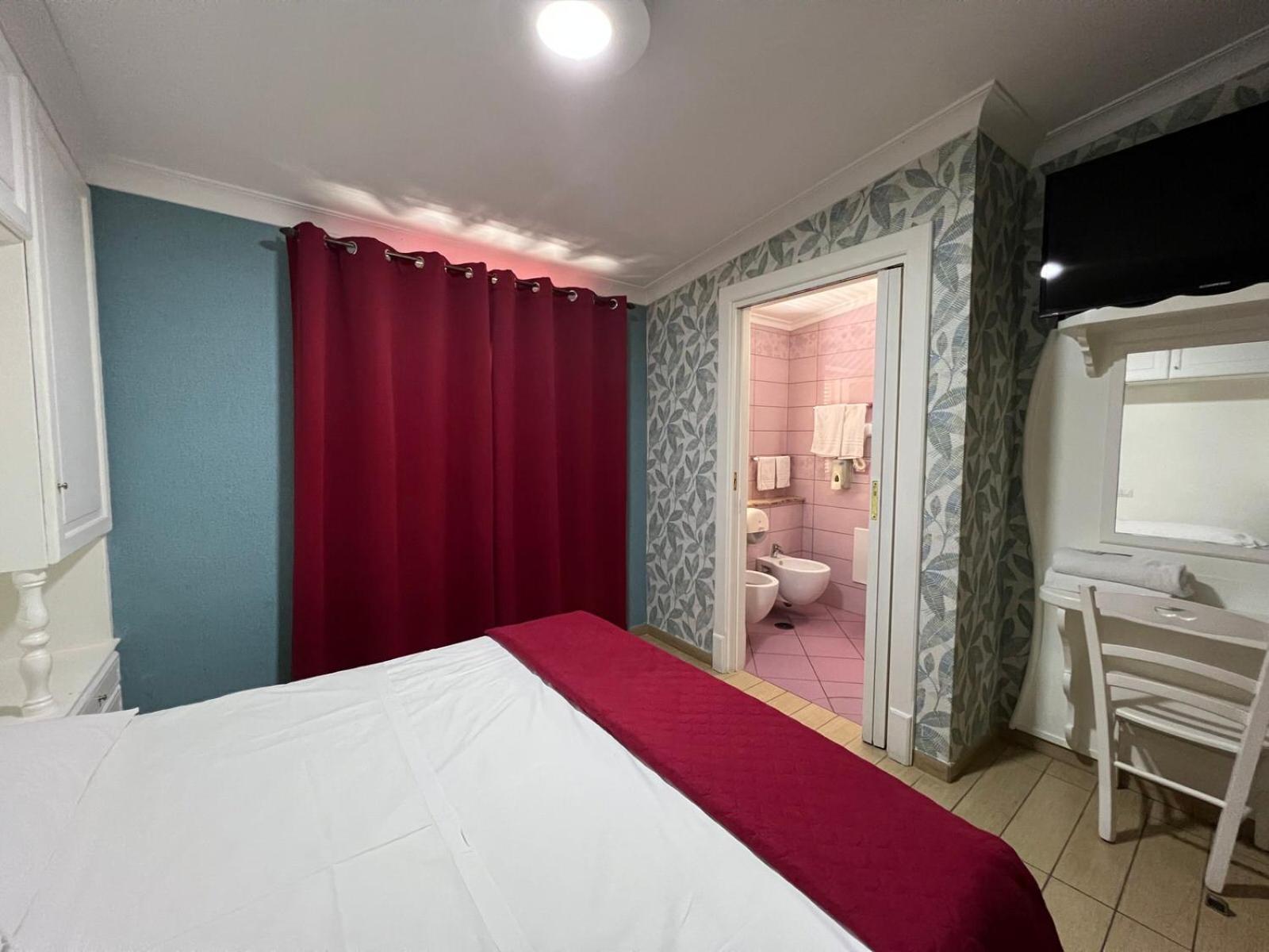 Hotel Tiffany Varcaturo Εξωτερικό φωτογραφία