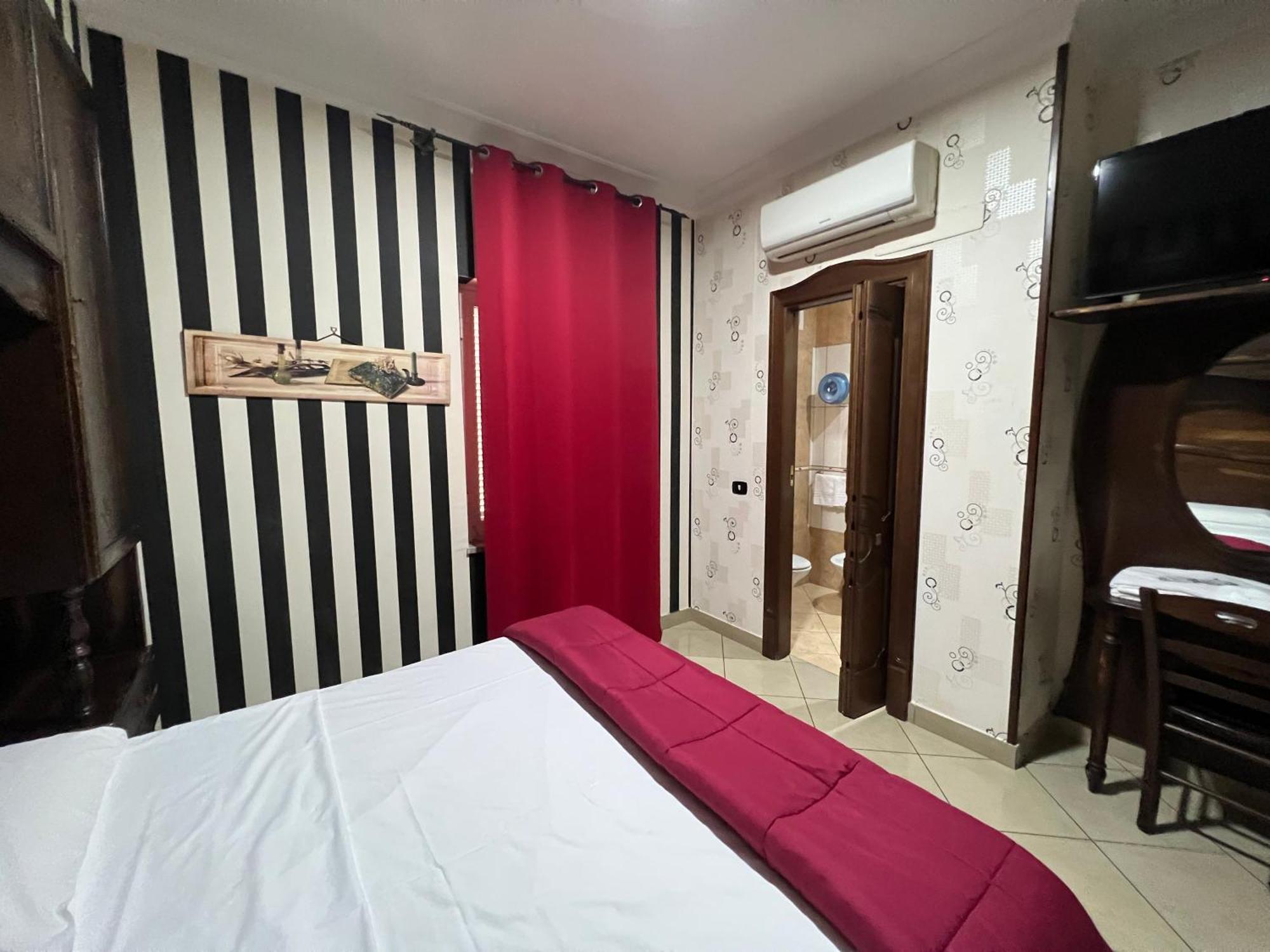 Hotel Tiffany Varcaturo Εξωτερικό φωτογραφία