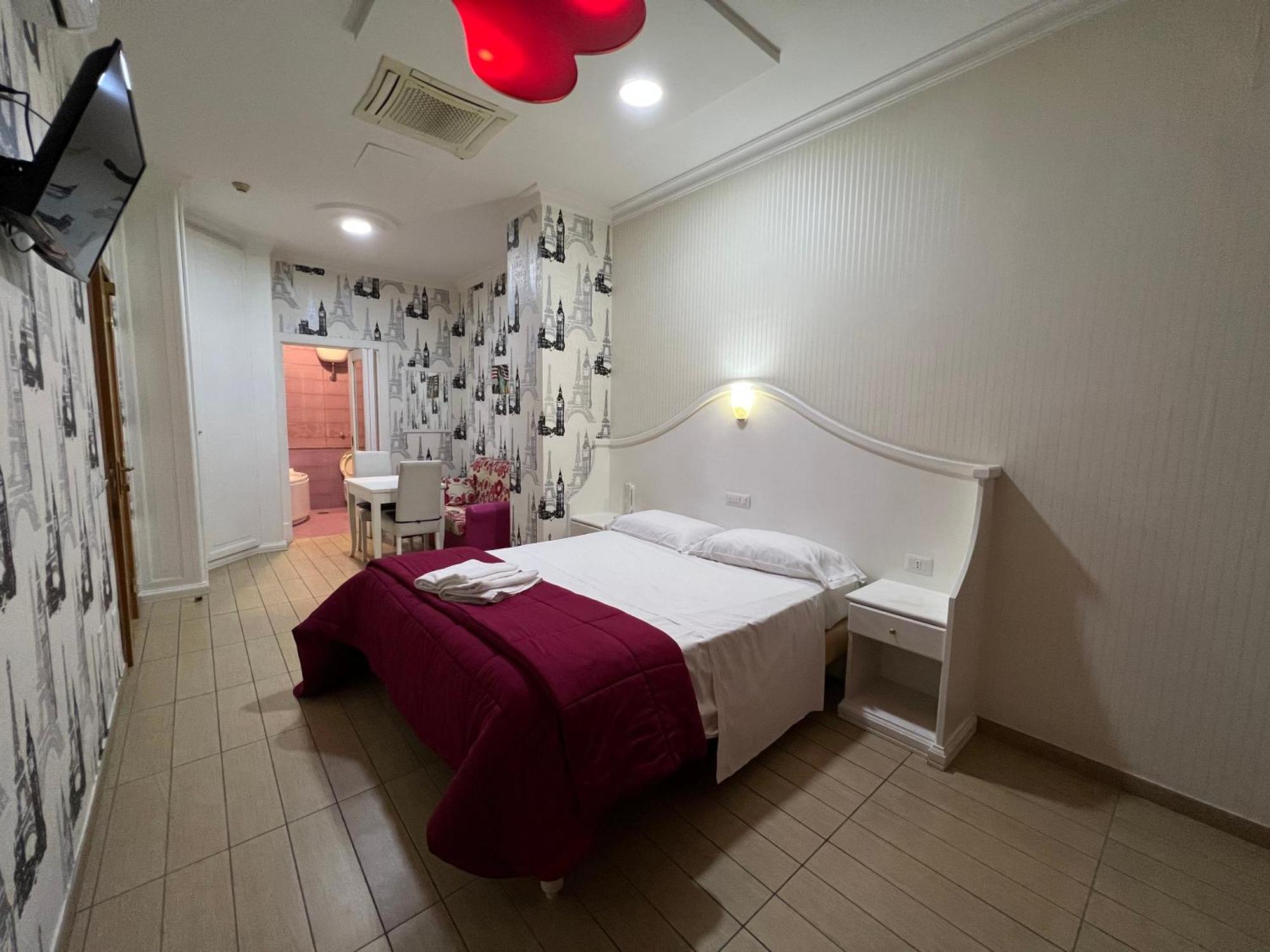 Hotel Tiffany Varcaturo Εξωτερικό φωτογραφία