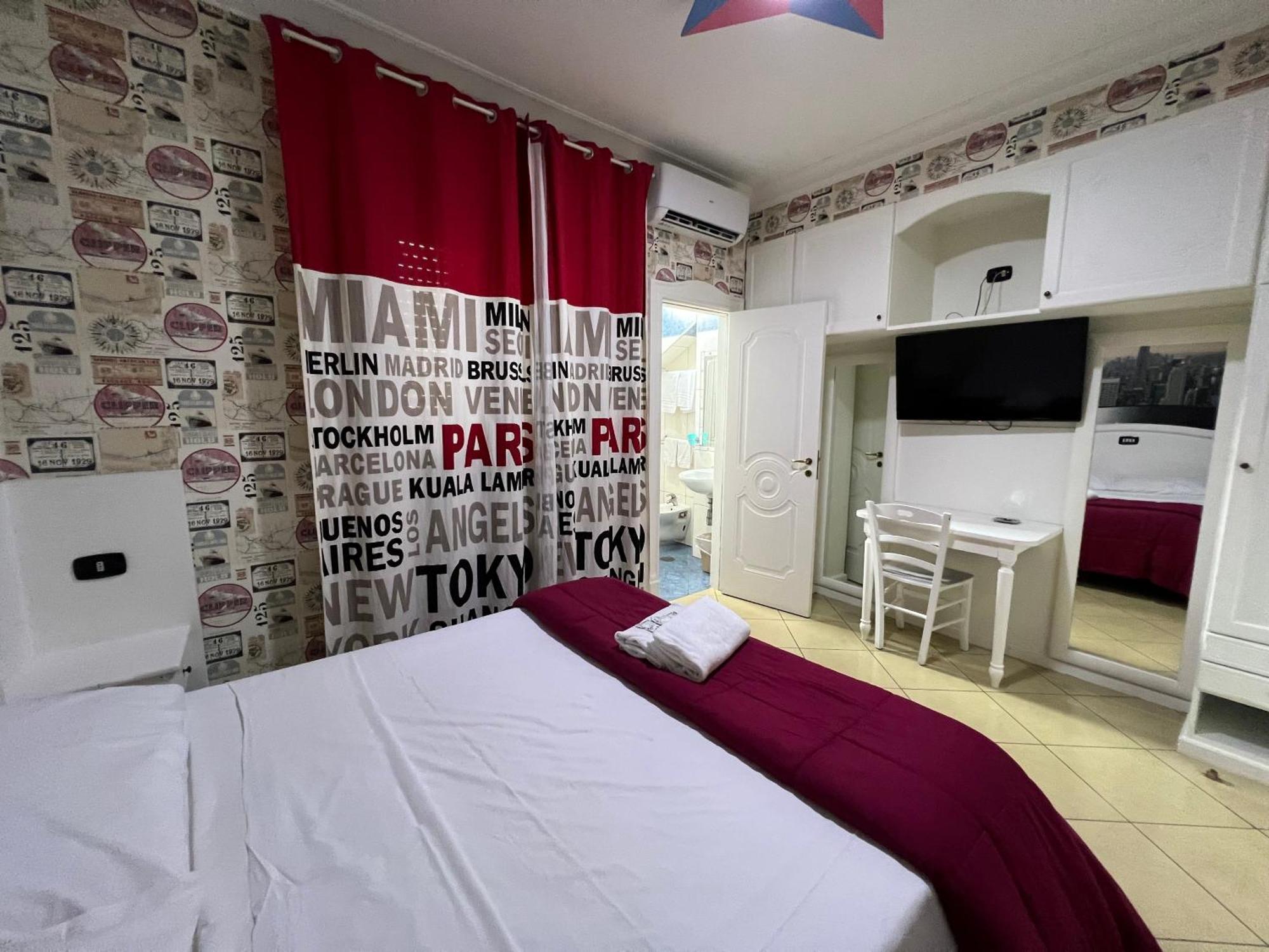Hotel Tiffany Varcaturo Εξωτερικό φωτογραφία